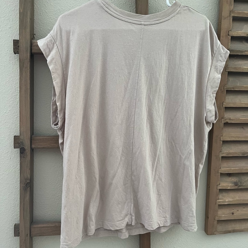 A New Day Cap Sleeve Beige Tee